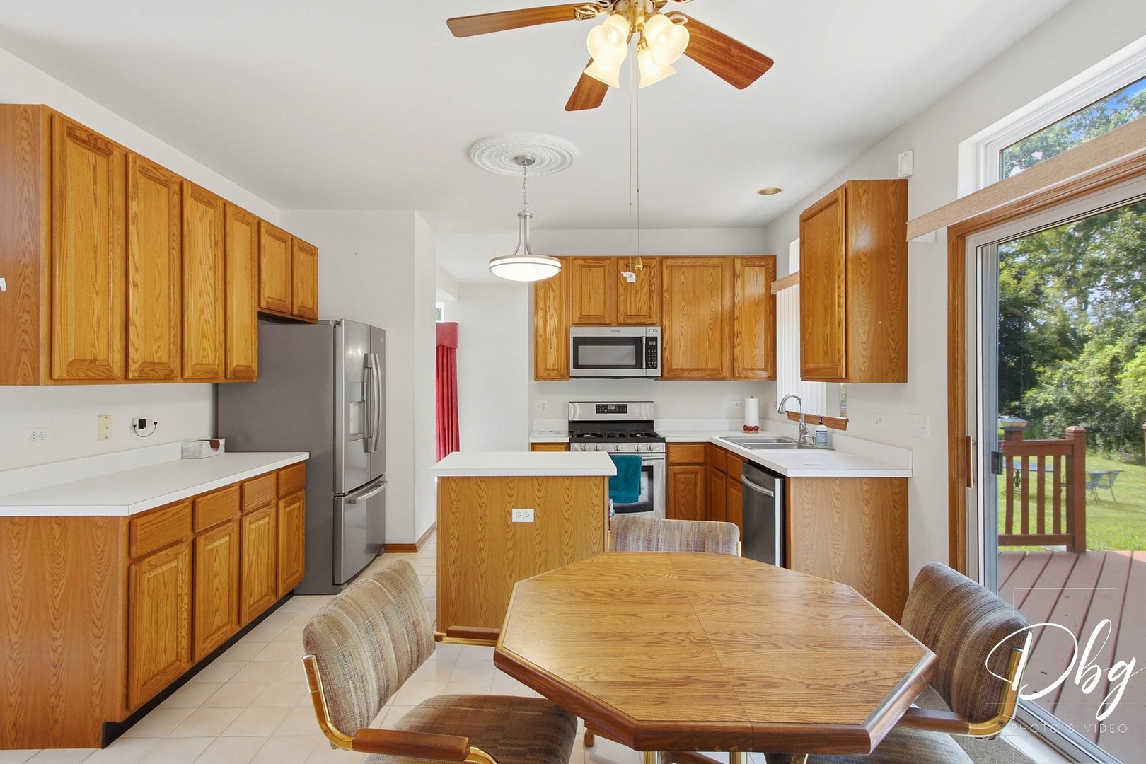 566 W Wildspring Road Property Photo 25