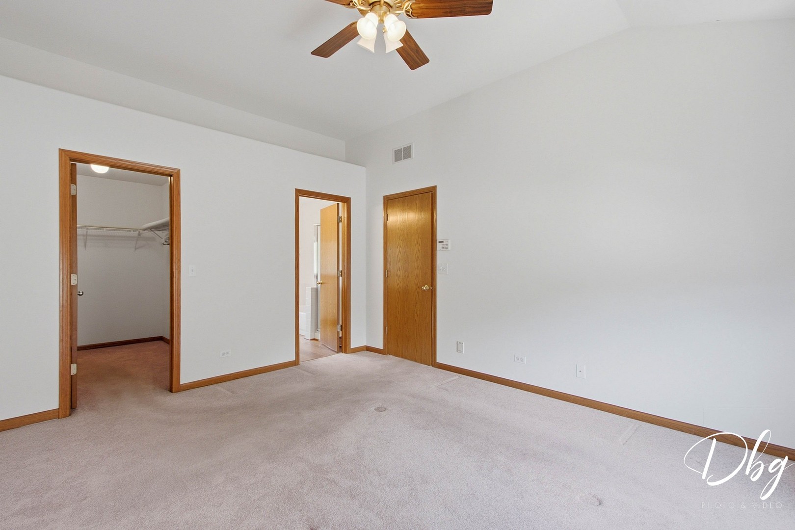 566 W Wildspring Road Property Photo 36