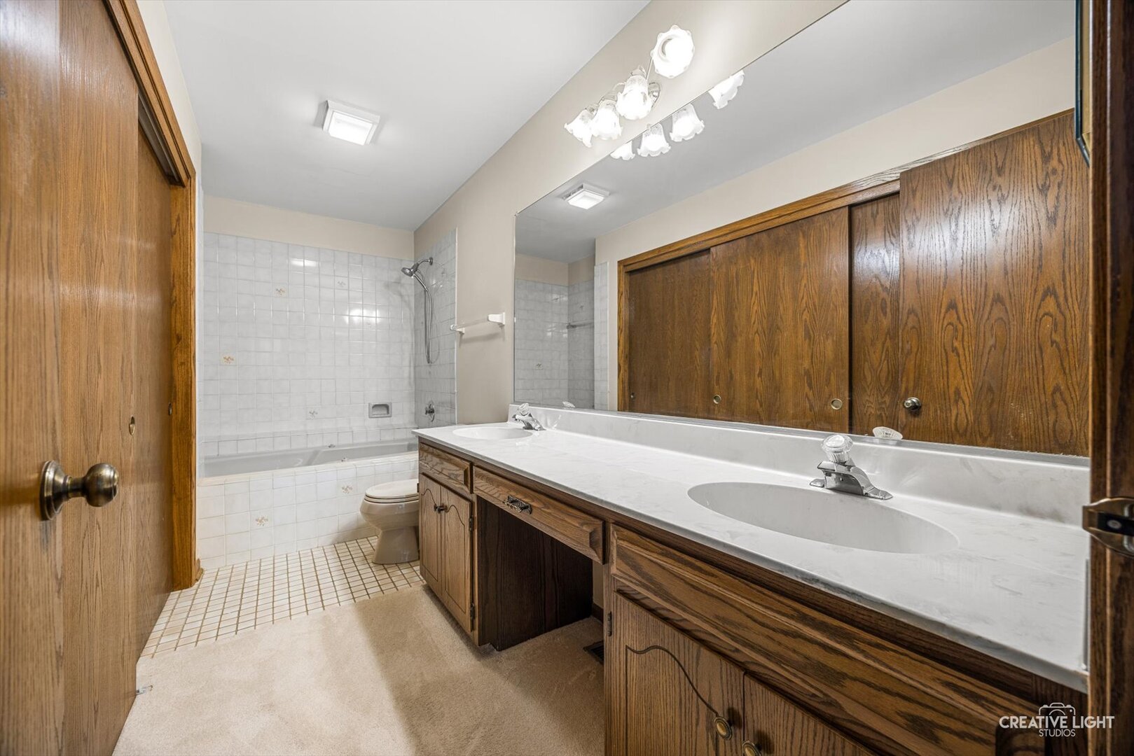 1109 Foxtail Court Property Photo 8