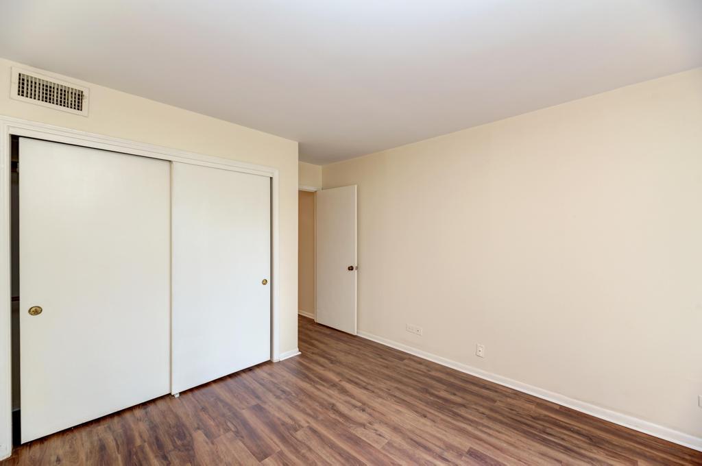 465 W Dominion Drive 204 Property Photo 20