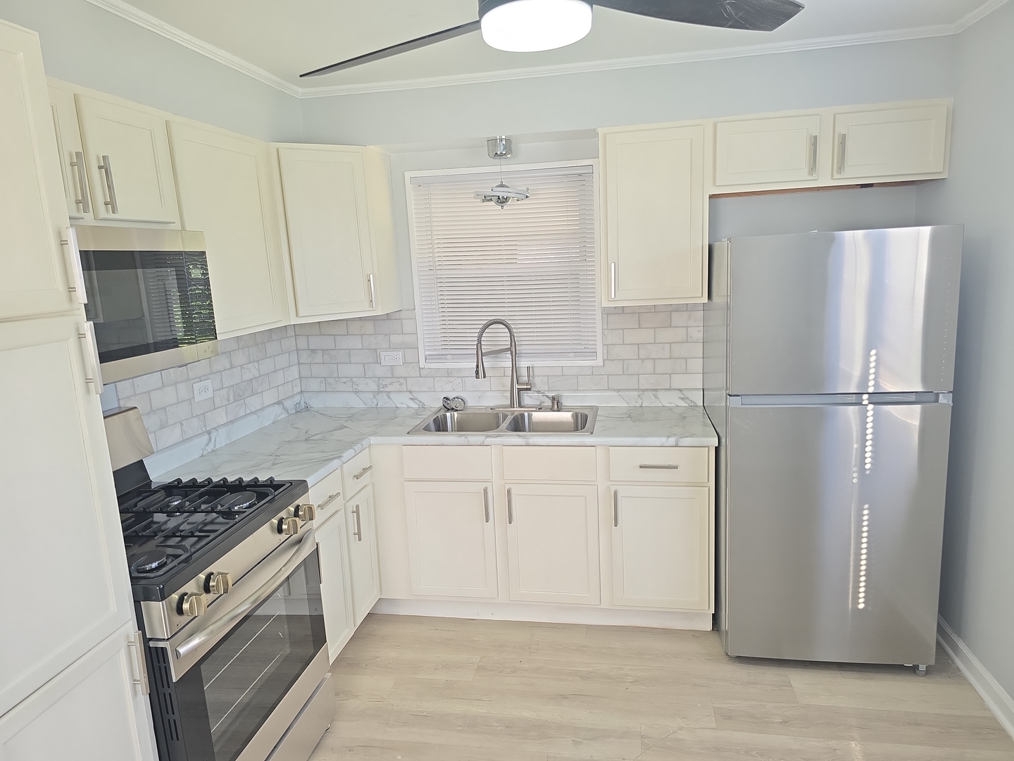 138 Algonquin Street Property Photo 6