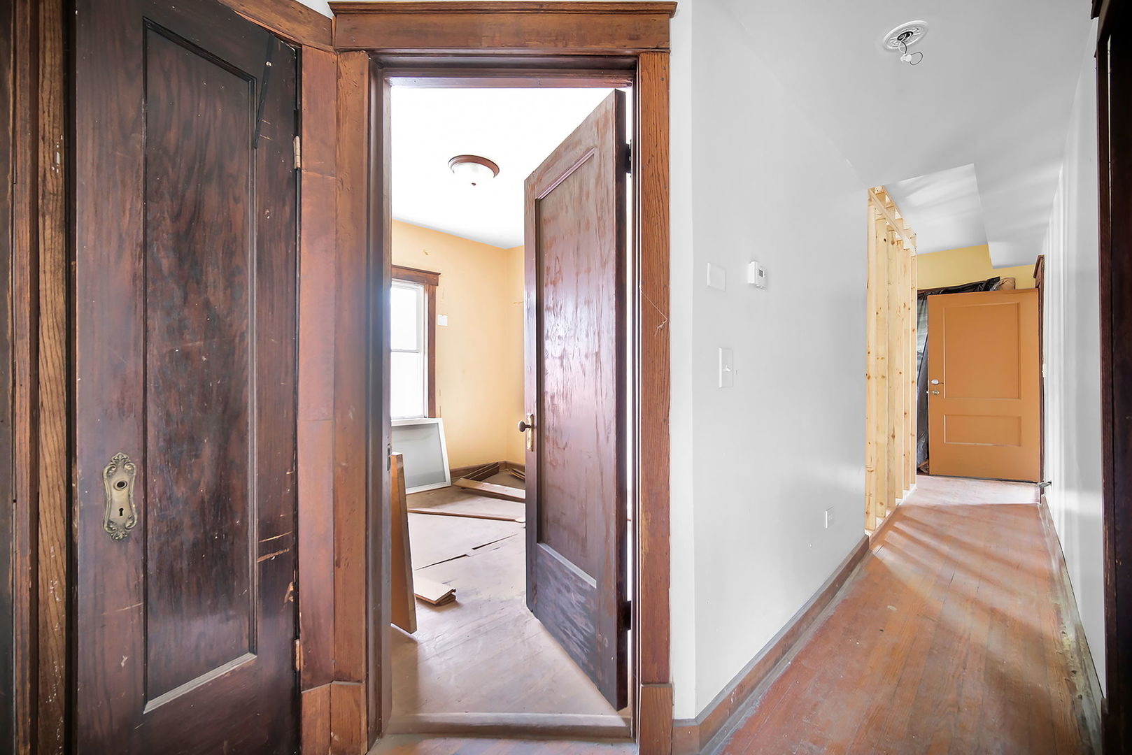 446 N Pine Avenue Property Photo 10