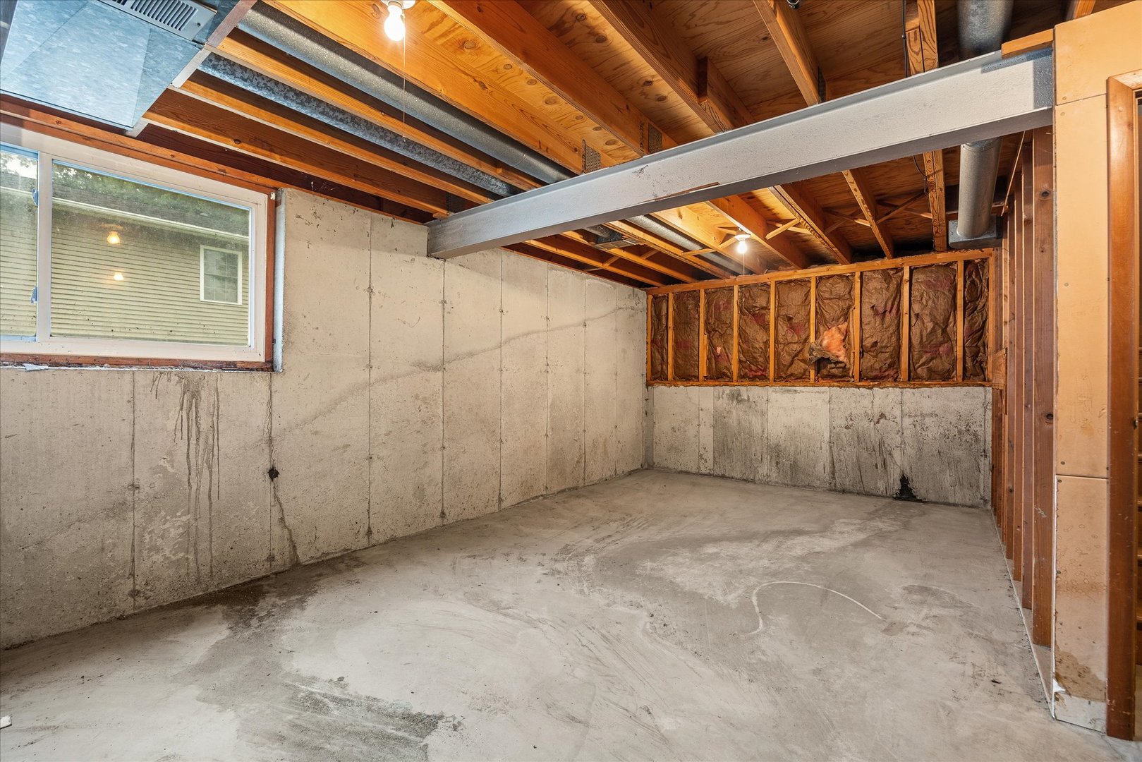 1803 Wright Street Property Photo 22