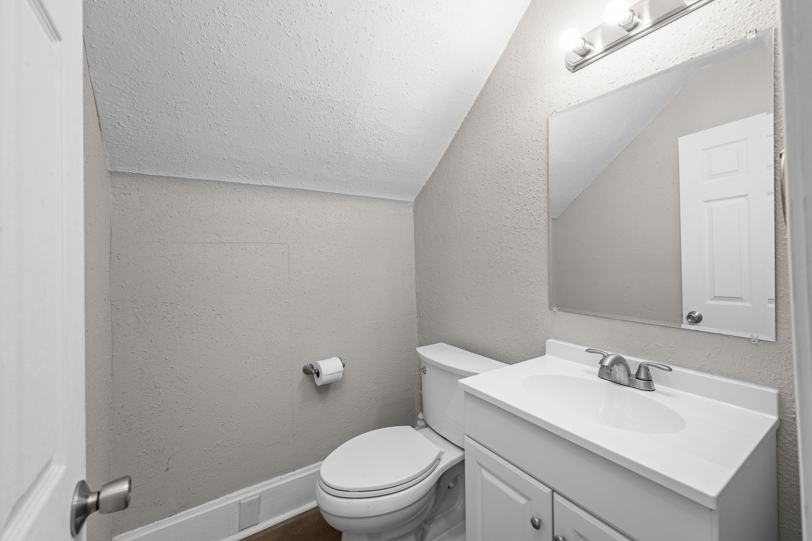 220 30th Avenue Property Photo 23