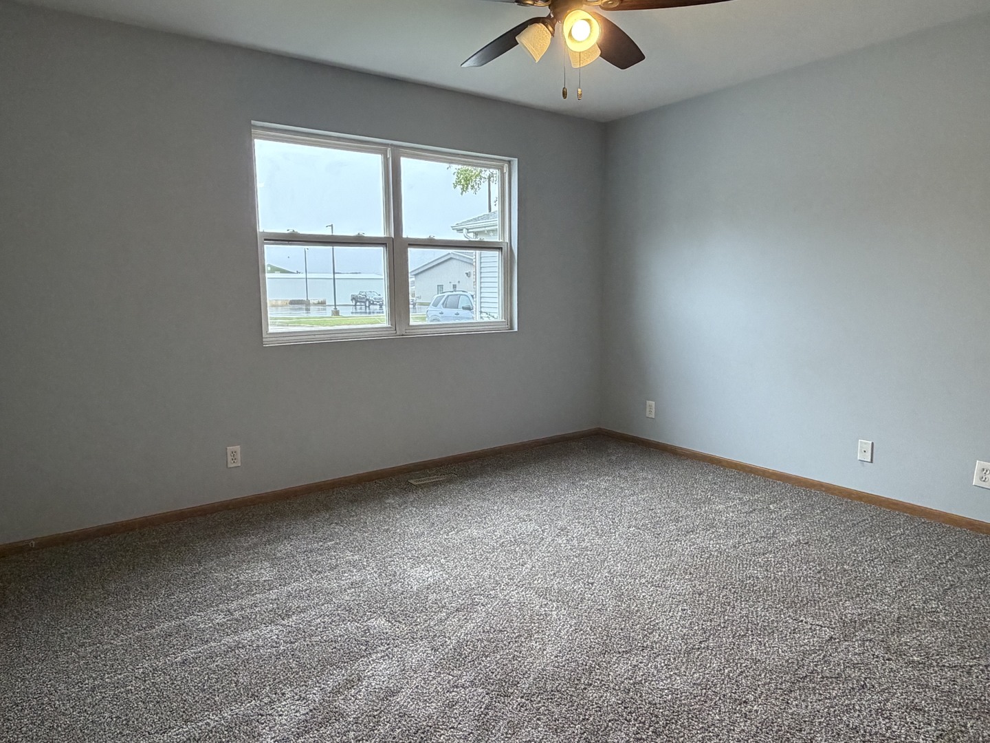 342 E Myrtle Street Property Photo 10