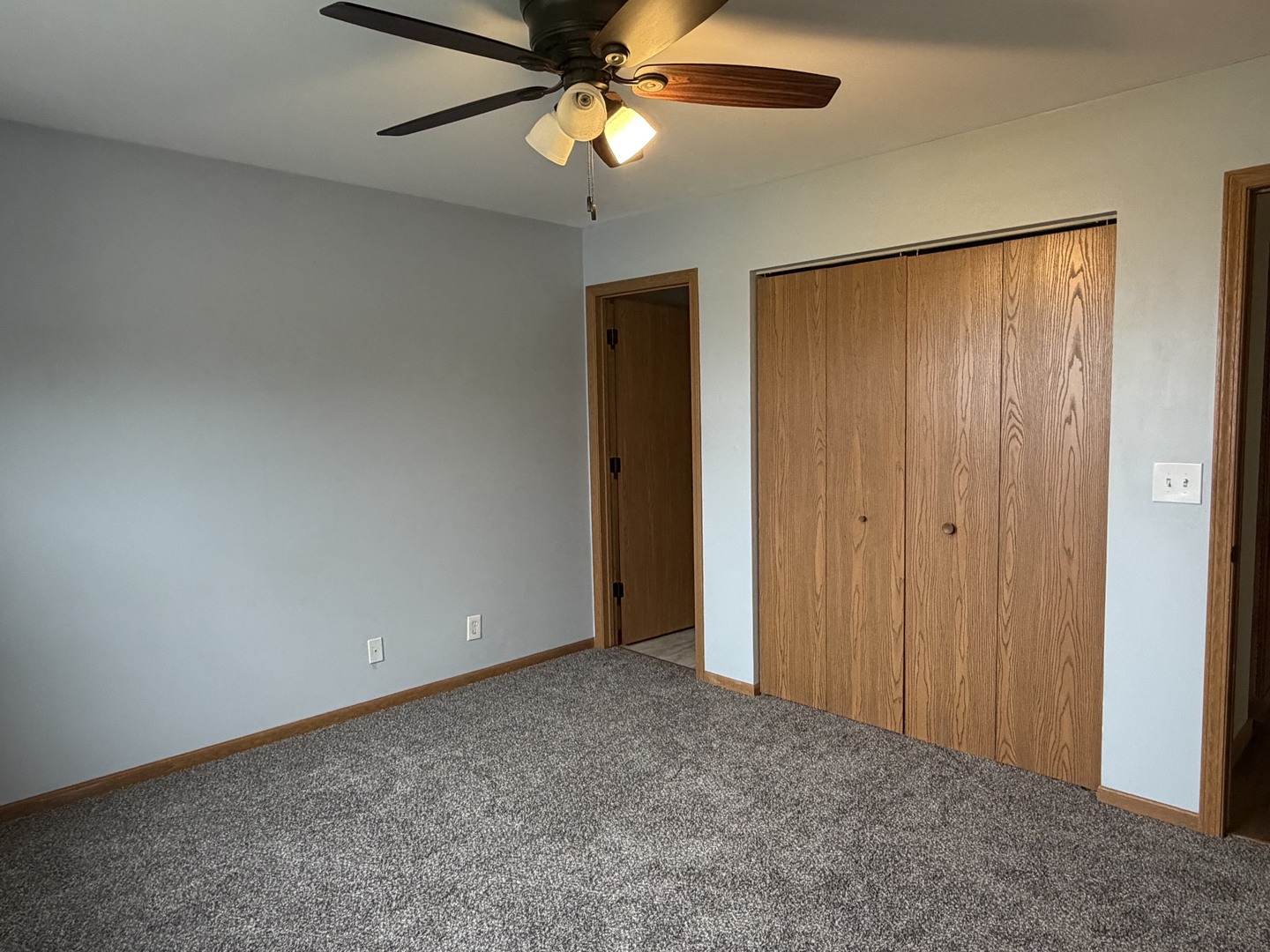 342 E Myrtle Street Property Photo 11