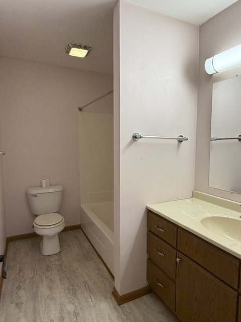 342 E Myrtle Street Property Photo 13