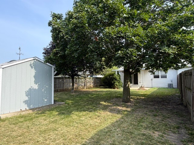 342 E Myrtle Street Property Photo 15