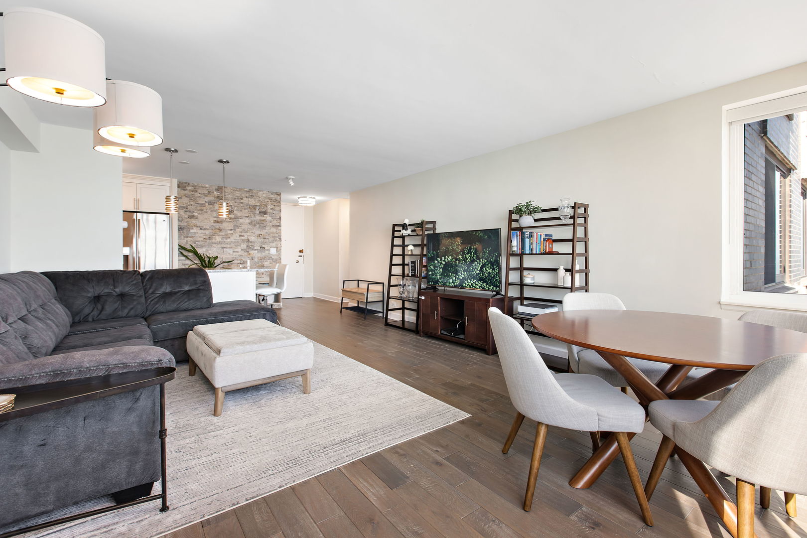 1440 N Lake Shore Drive 18g Property Photo 17