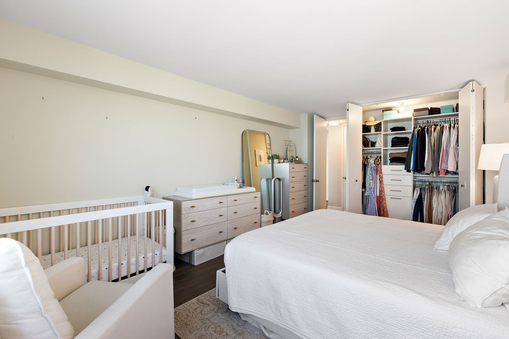 1440 N Lake Shore Drive 18g Property Photo 20