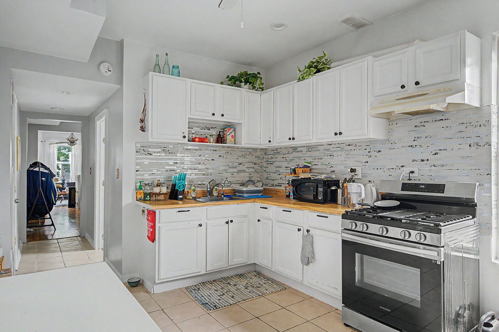 852 N Springfield Avenue Property Photo 12