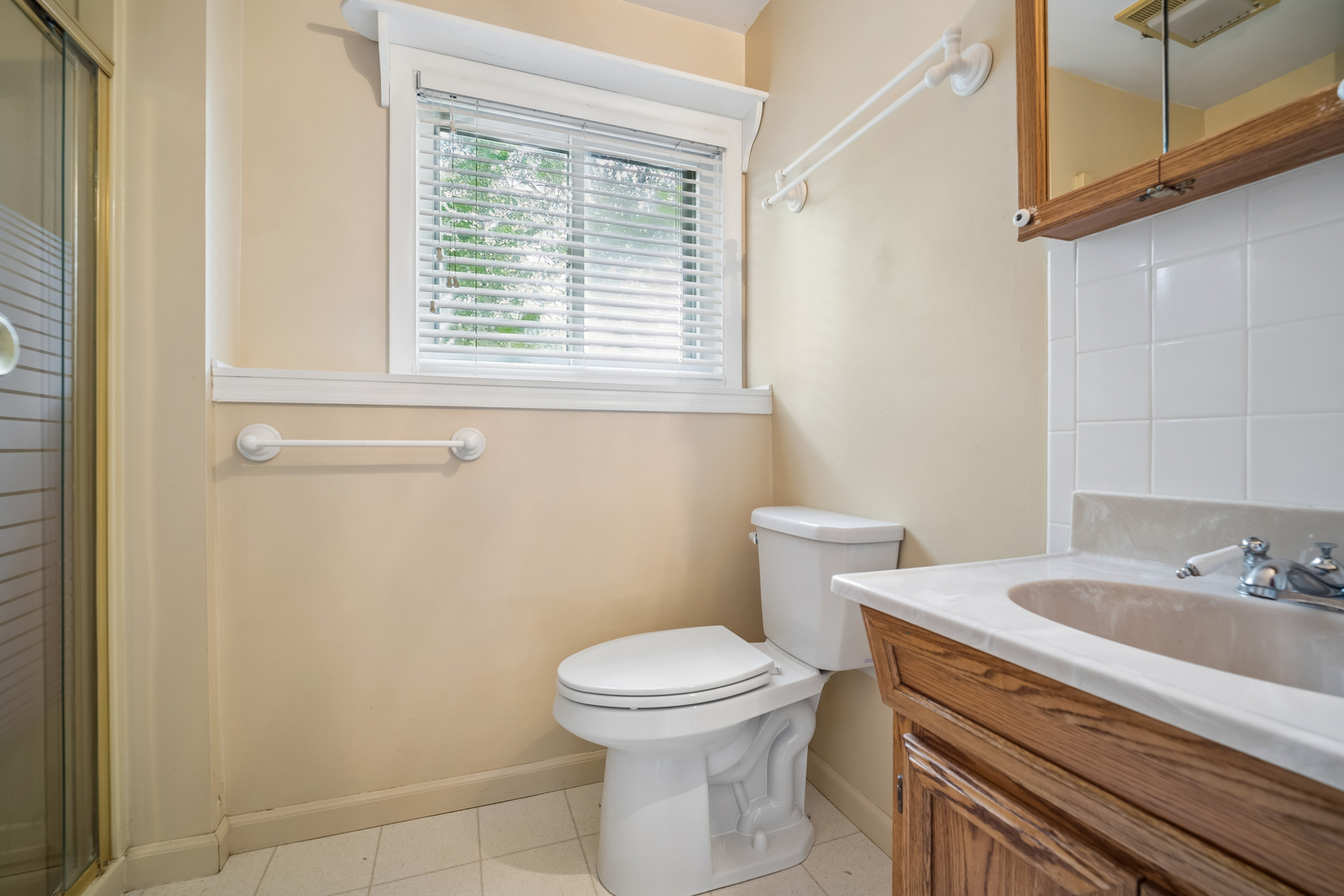 118 Dartmoor Drive Property Photo 4