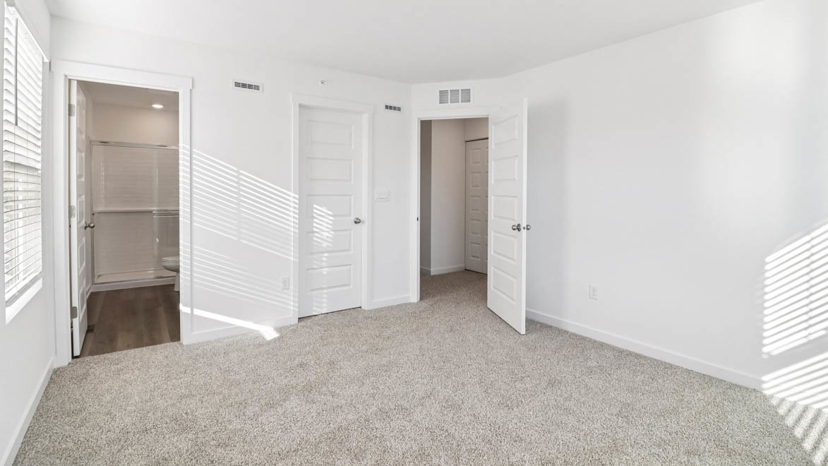 1309 Foxglove Drive Property Photo 15