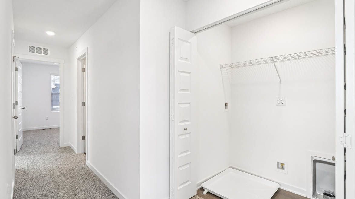 1309 Foxglove Drive Property Photo 18