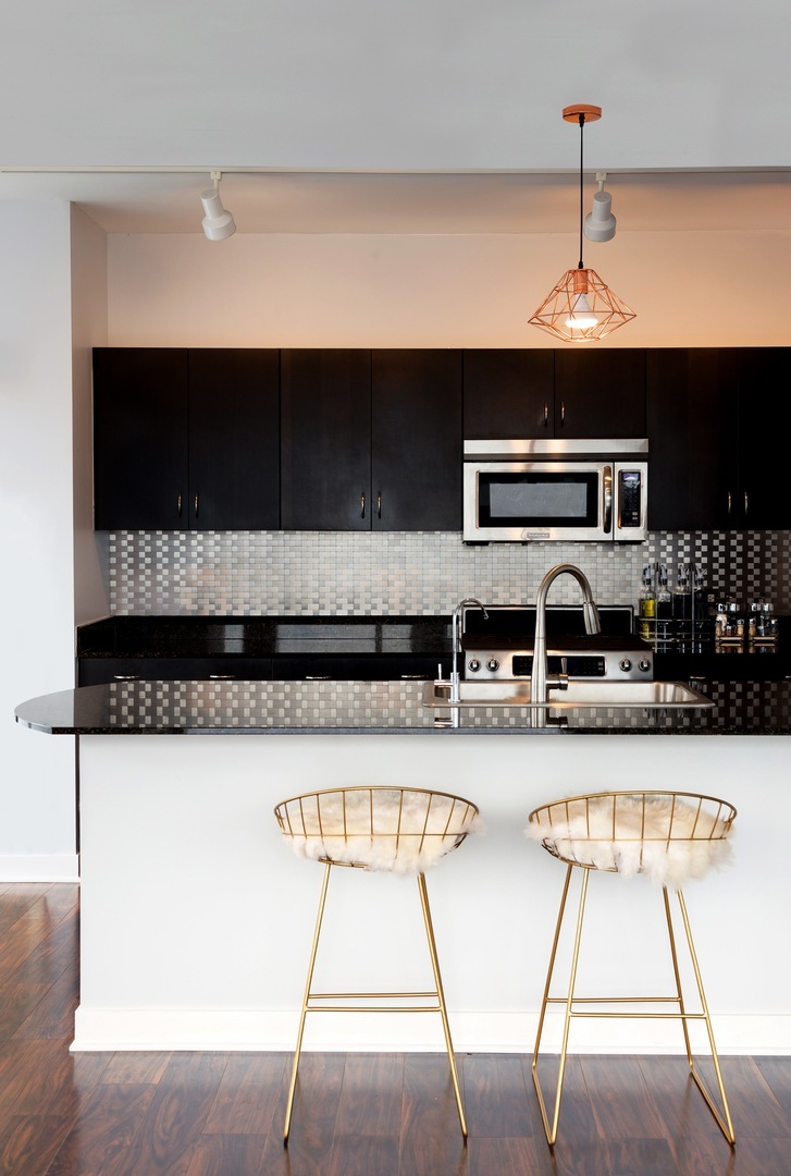 8 E Randolph Street 3208 Property Photo 6