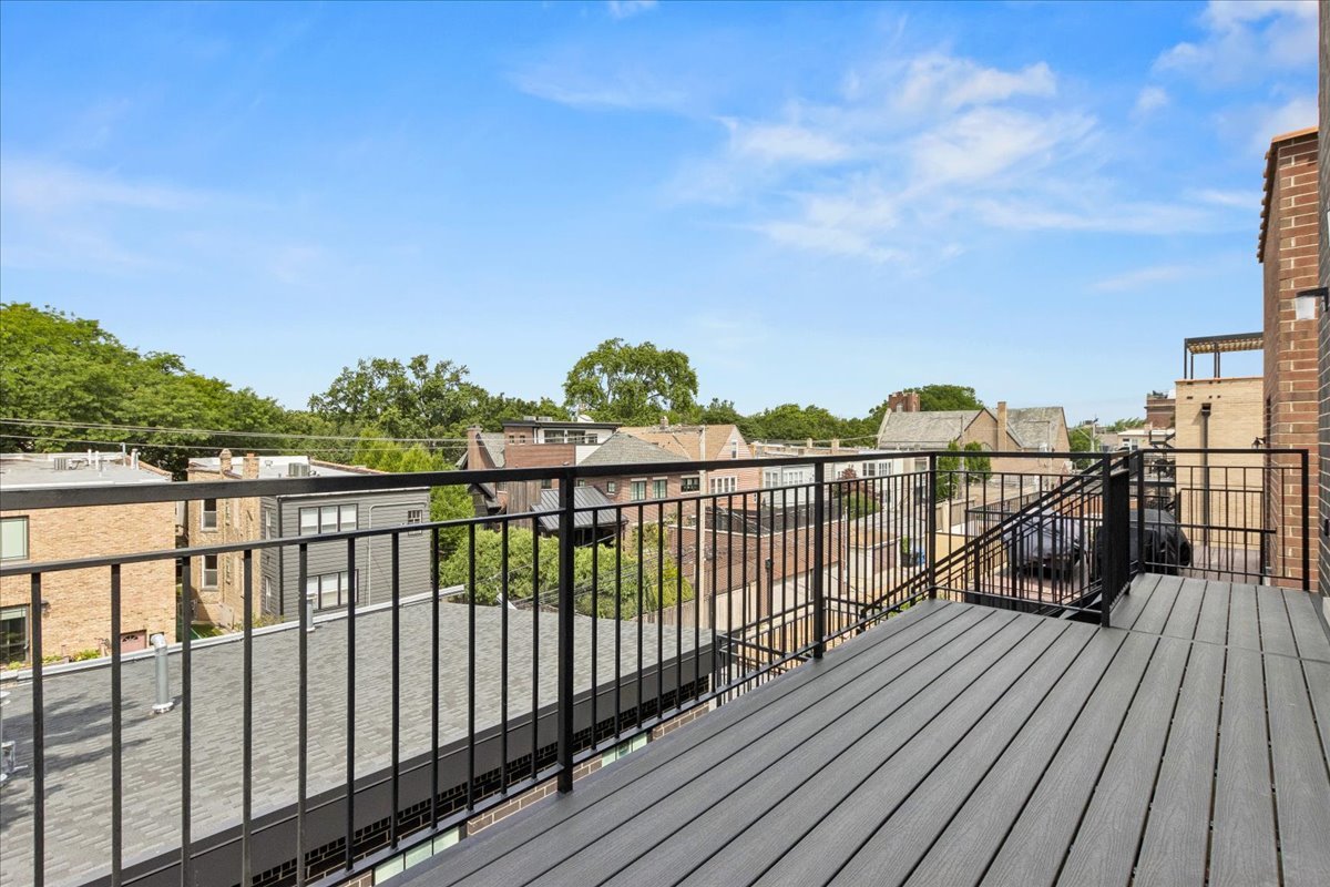 3820 N Damen Avenue 2 Property Photo 14