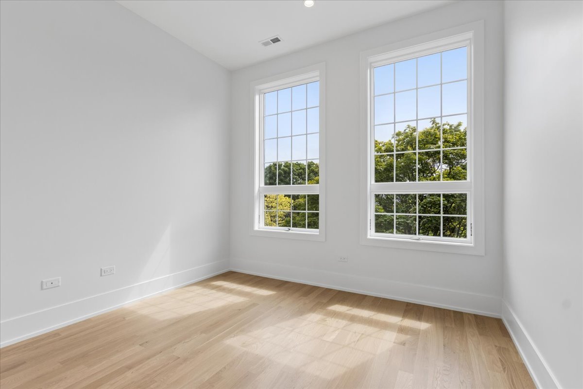 3820 N Damen Avenue 2 Property Photo 21