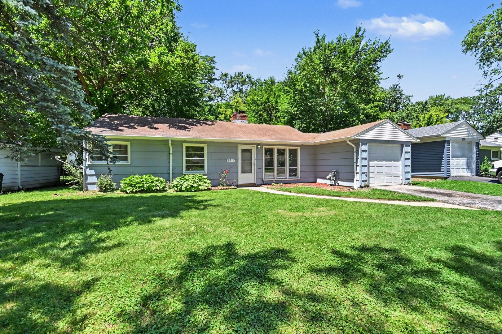322 Indianwood Boulevard Property Photo 14