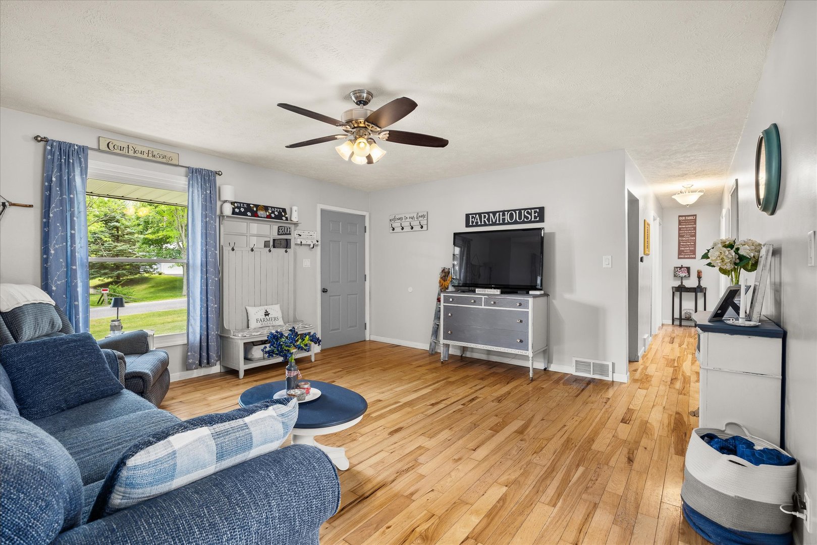 1837 S Jacobs Street Property Photo 8