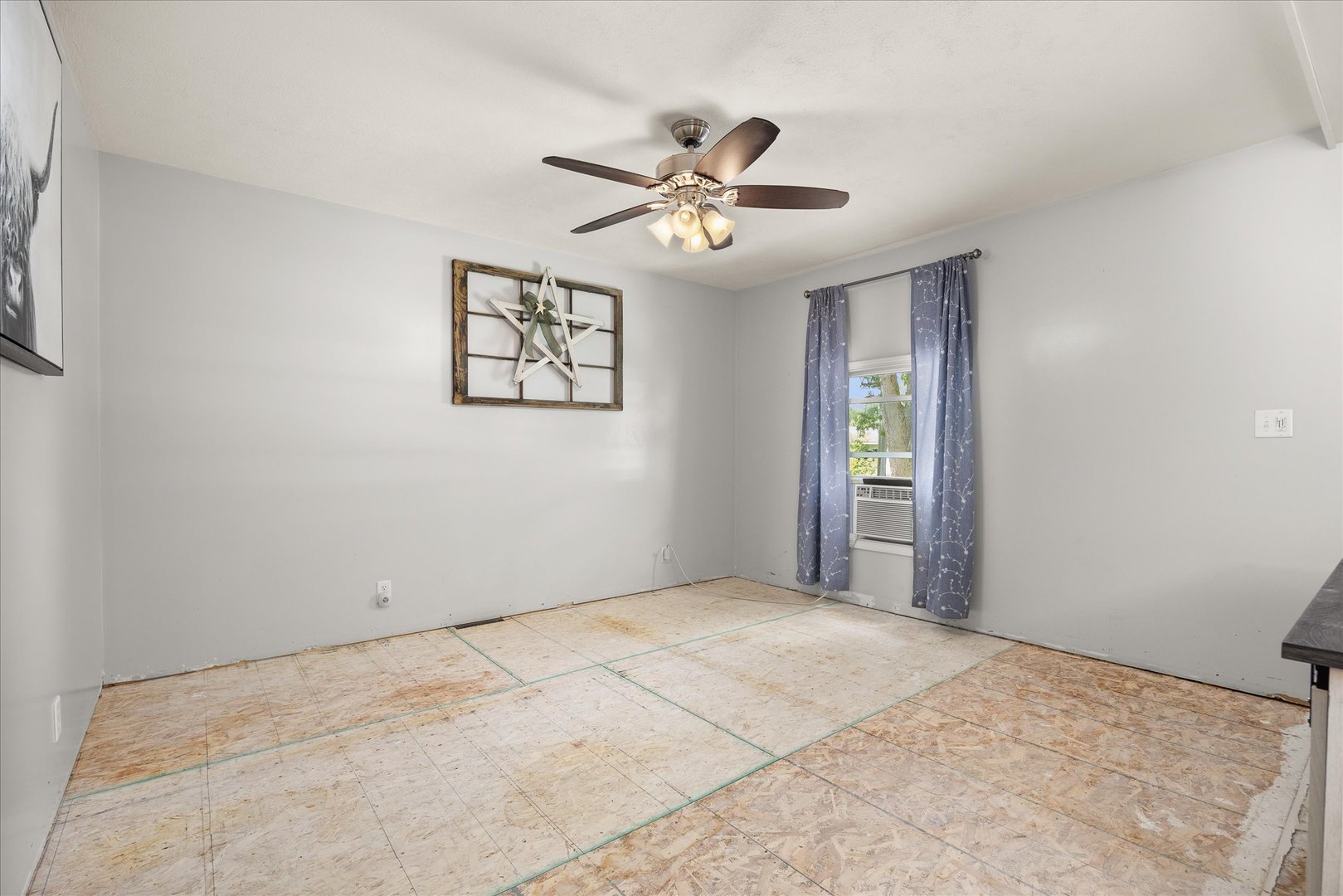 1837 S Jacobs Street Property Photo 9