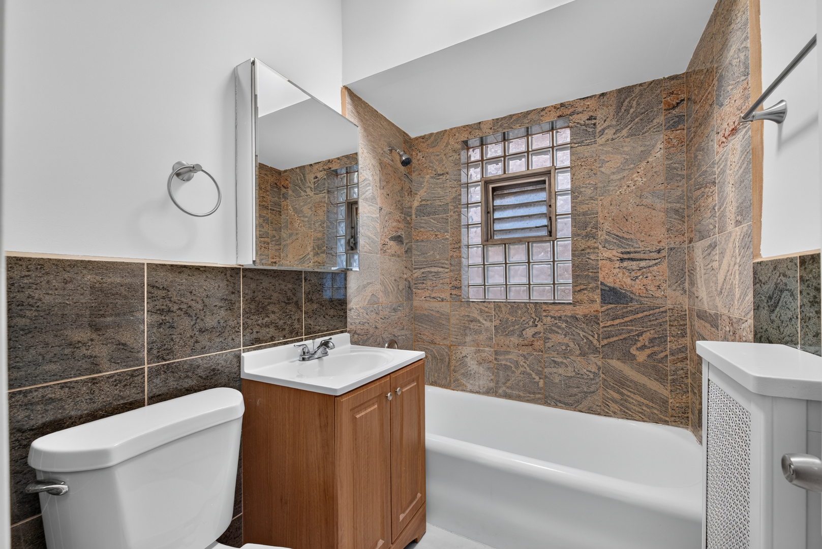 4826 Wright Terrace Property Photo 15