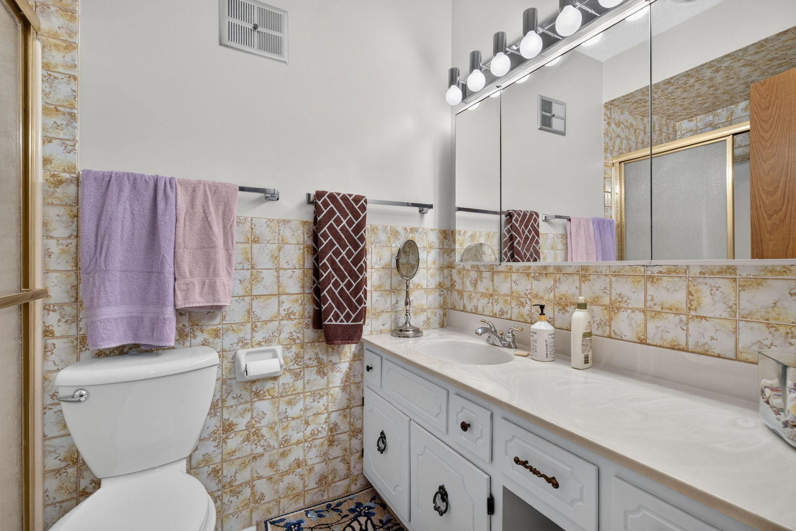 1424 Woodbridge Road 1h Property Photo 13