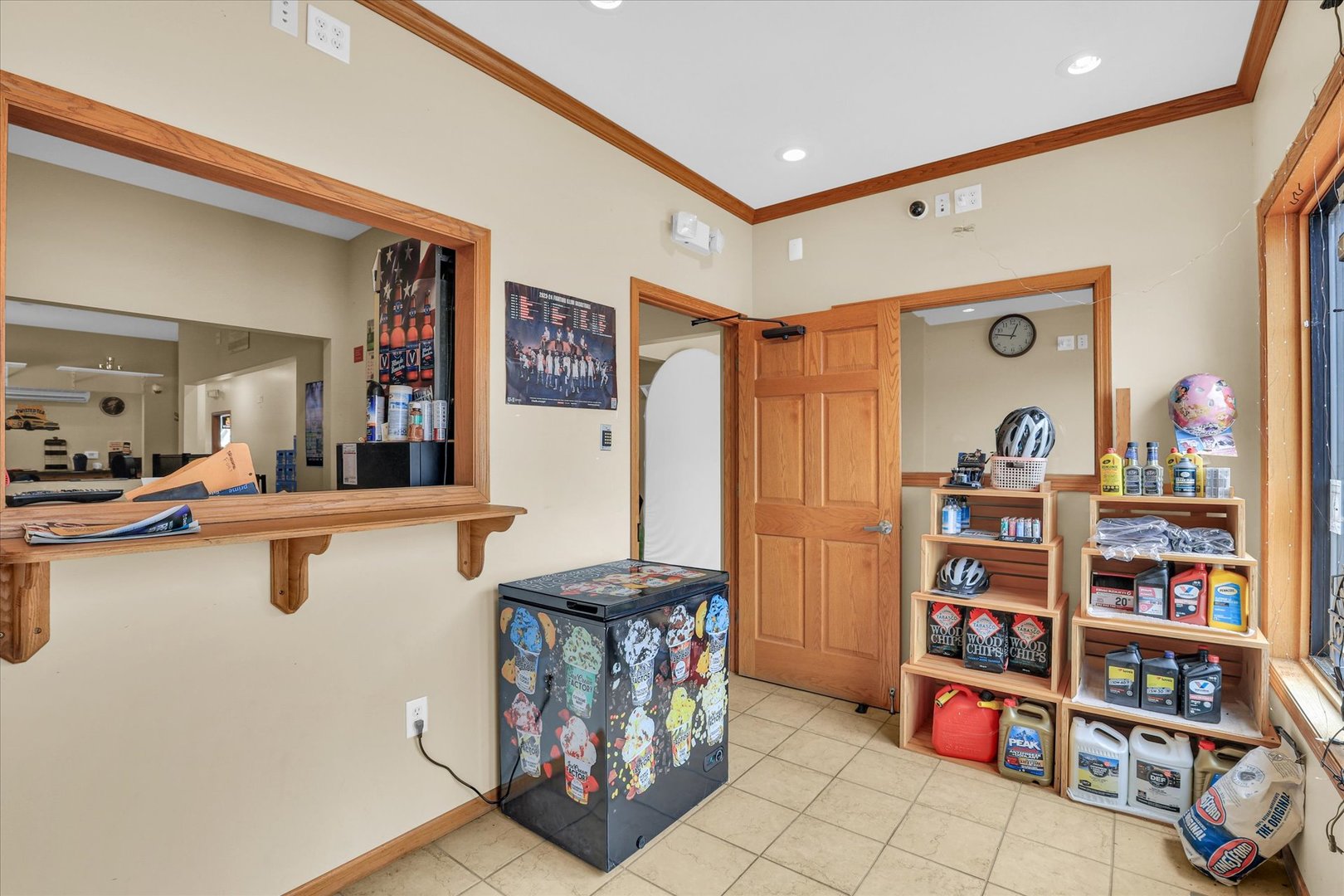 12709927 Property Photo 12
