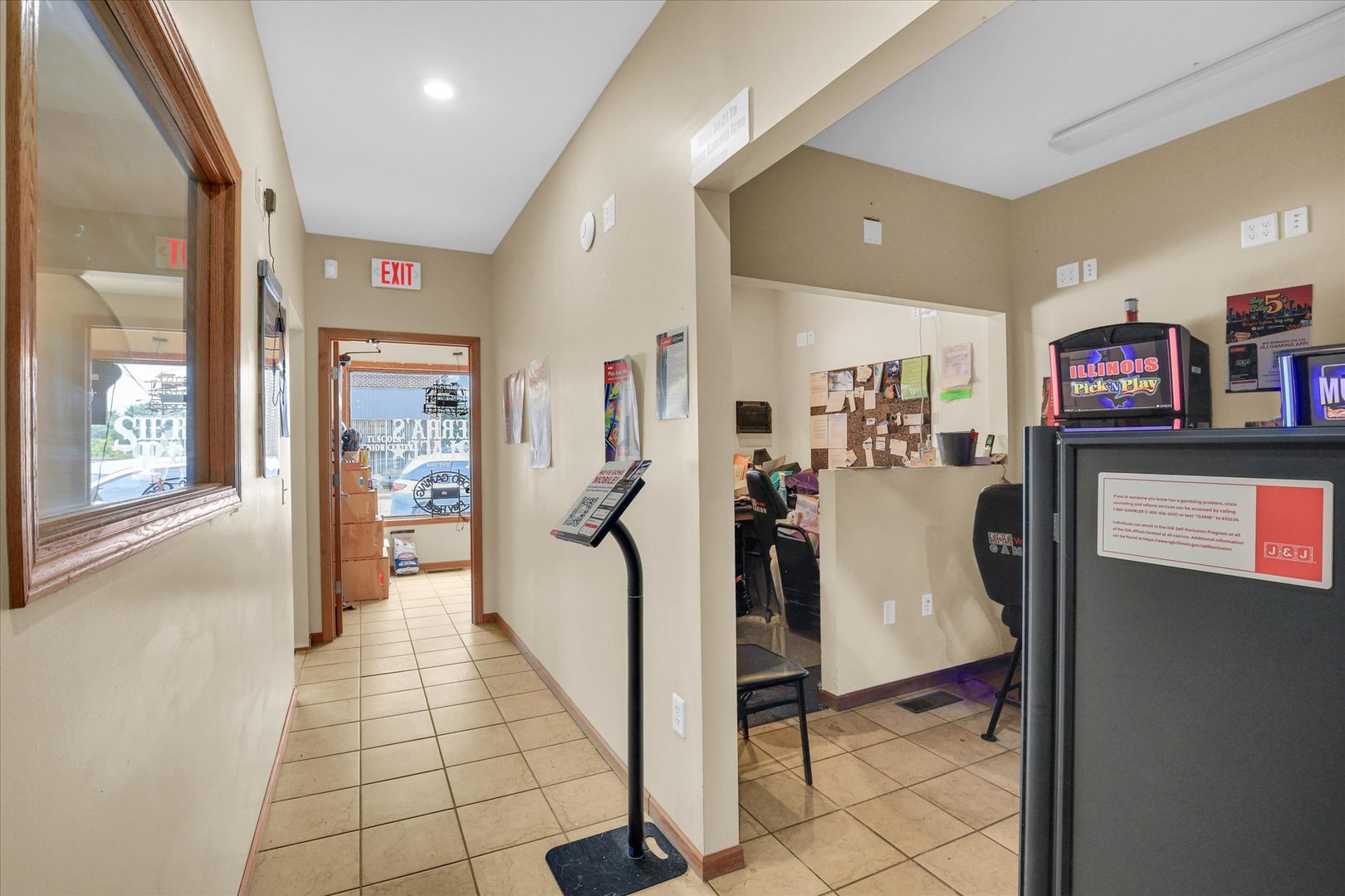 12709927 Property Photo 14