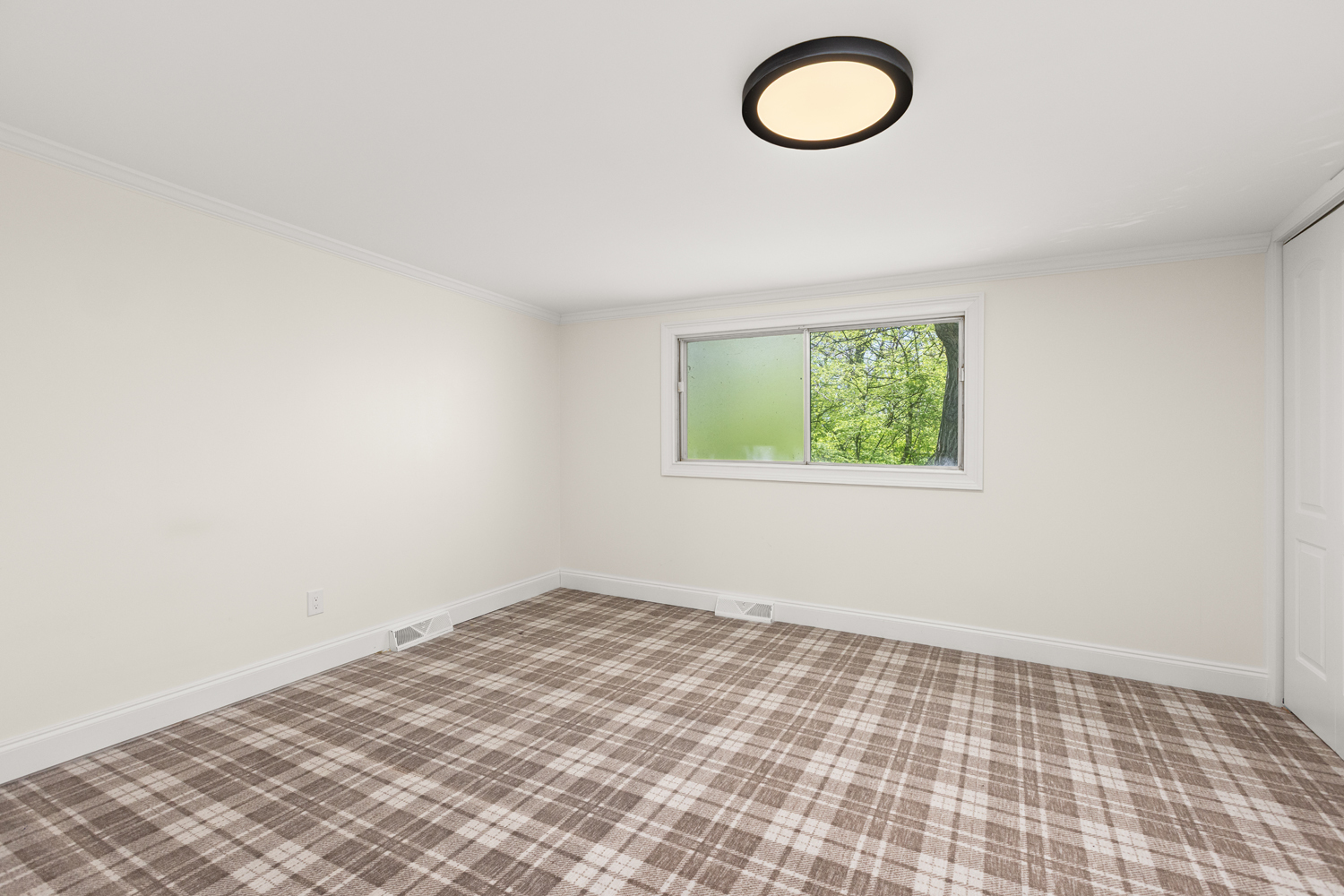 1010 Osage Drive Property Photo 8