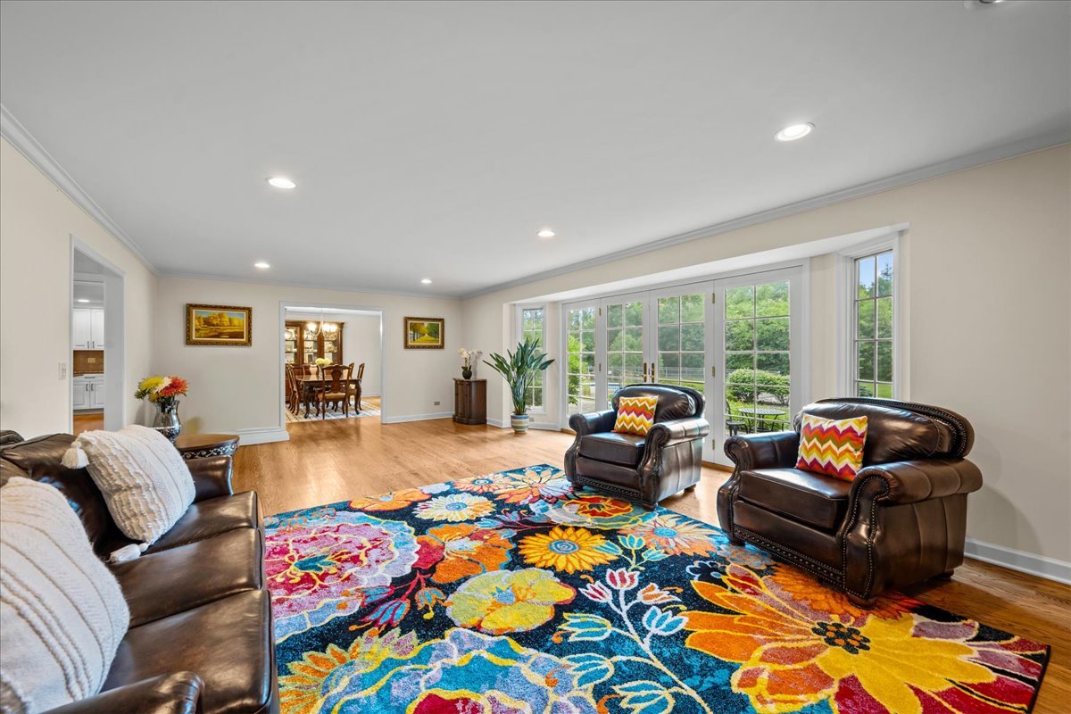 455 Rockefeller Road Property Photo 7