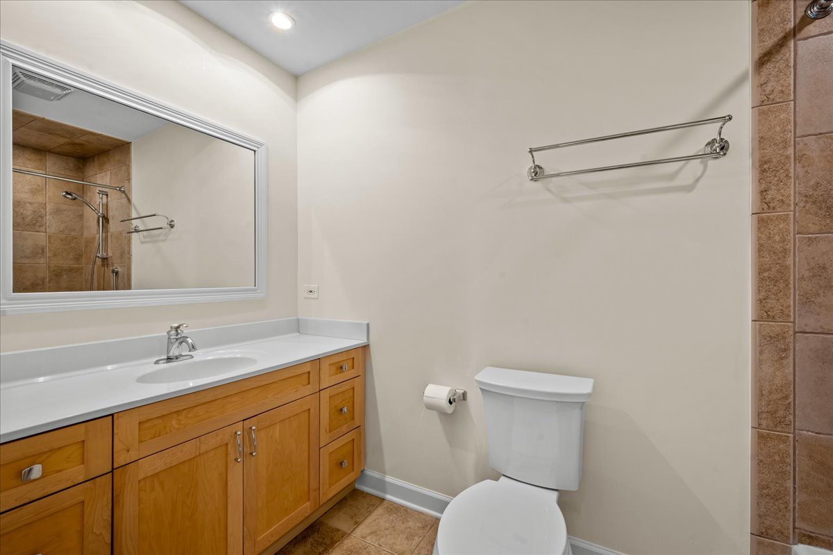 455 Rockefeller Road Property Photo 36