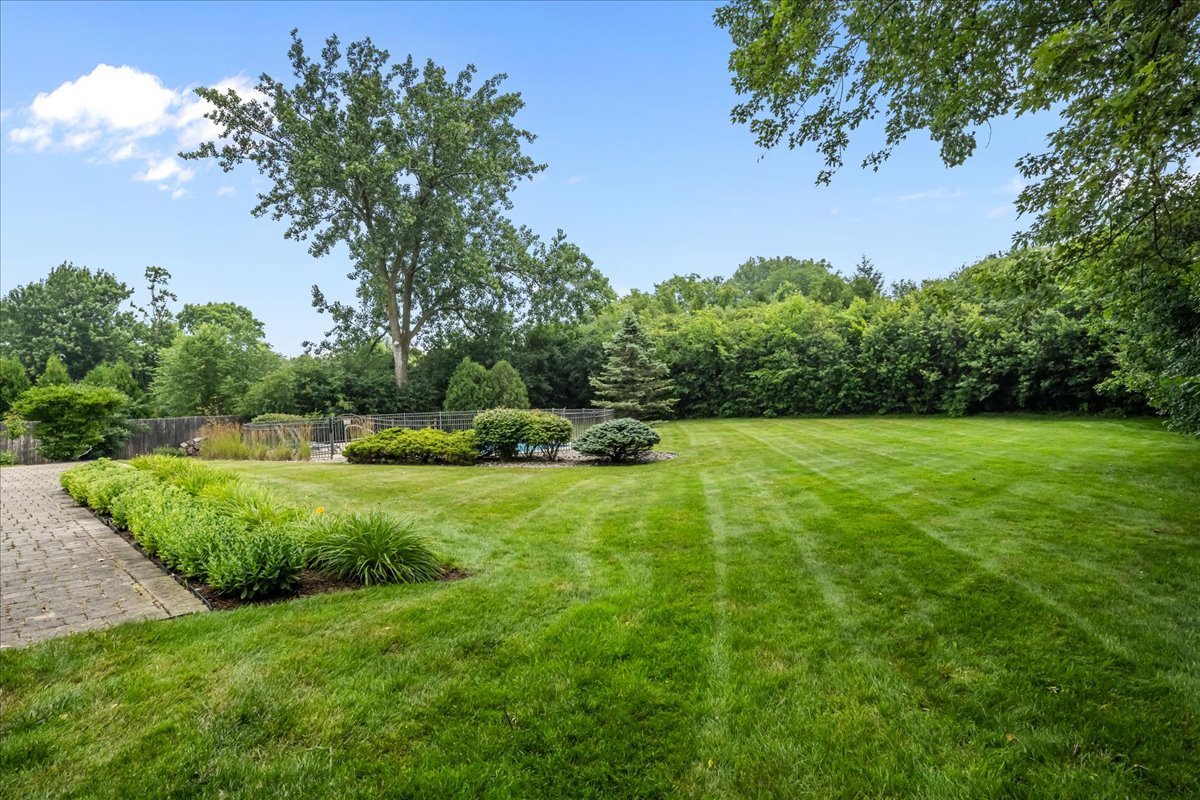 455 Rockefeller Road Property Photo 37