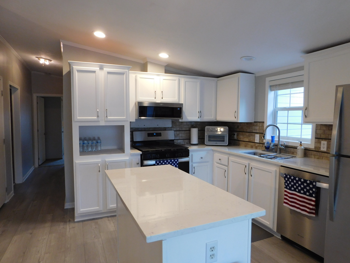 653a Bluebird Circle Property Photo 3