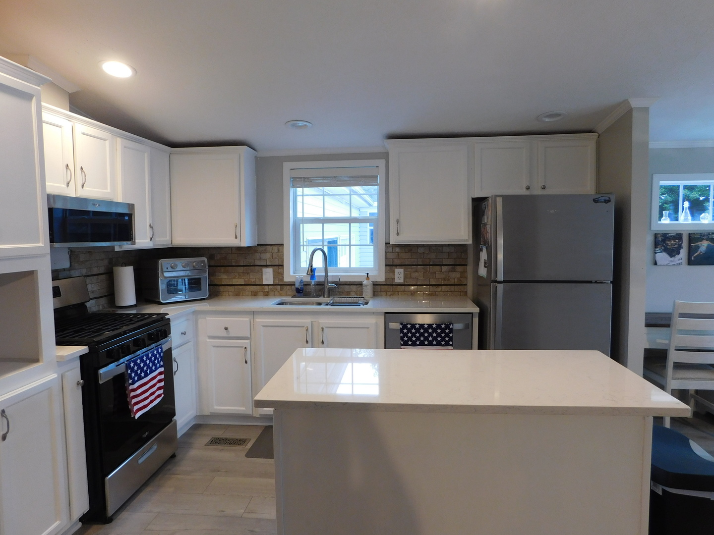 653a Bluebird Circle Property Photo 4