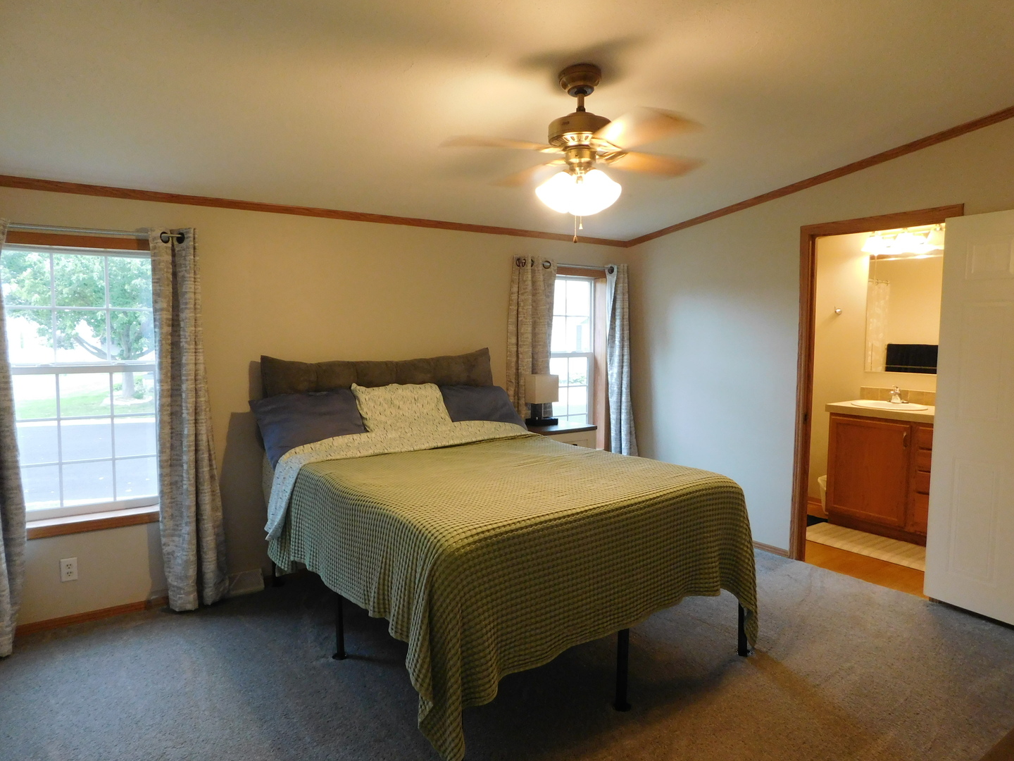 653a Bluebird Circle Property Photo 14