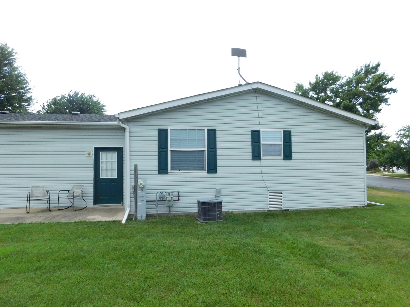 653a Bluebird Circle Property Photo 21