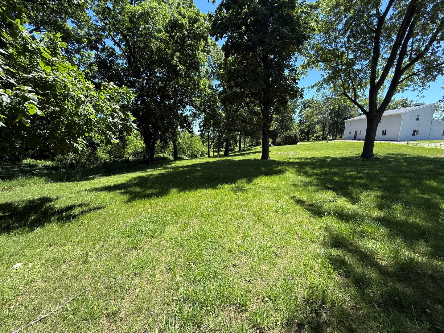 2093 Spicer Avenue Property Photo 22