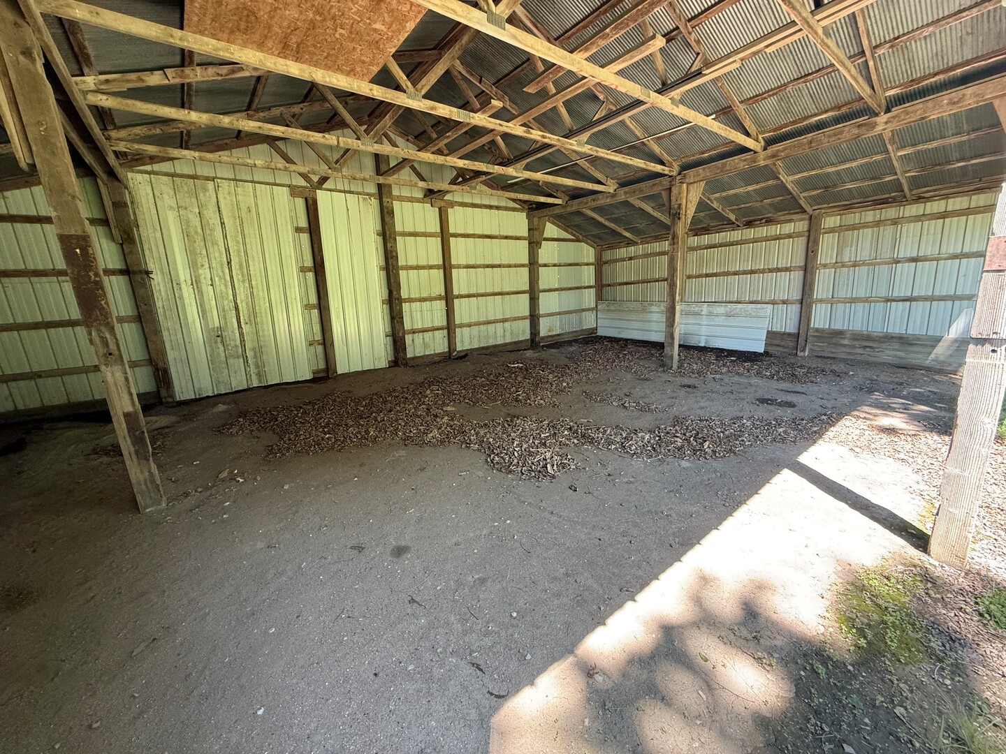 2093 Spicer Avenue Property Photo 29