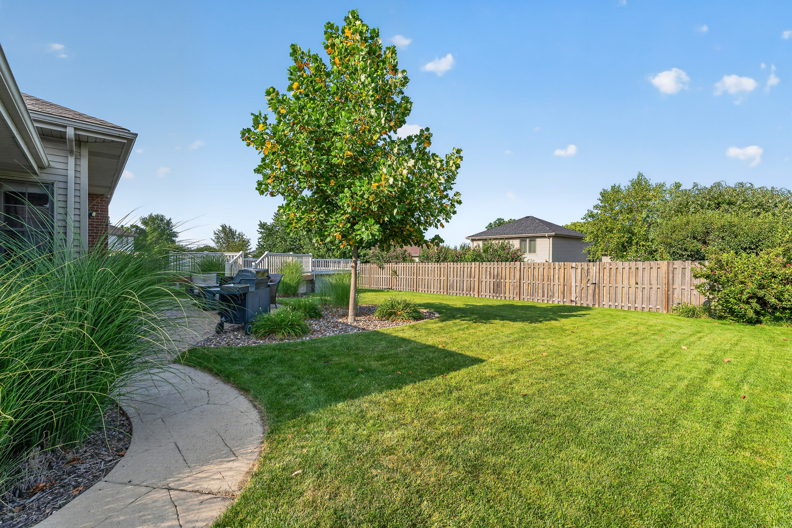 2592 Molly Court Property Photo 48