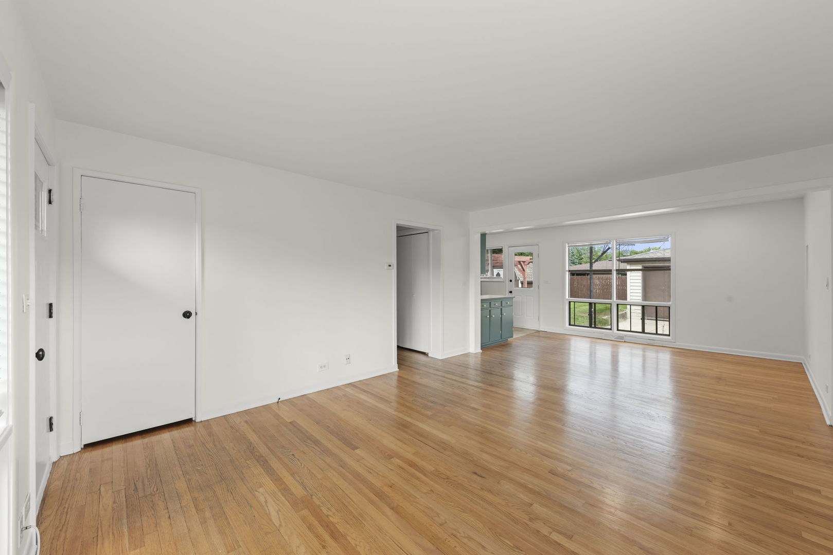 248 E Wrightwood Avenue Property Photo 18