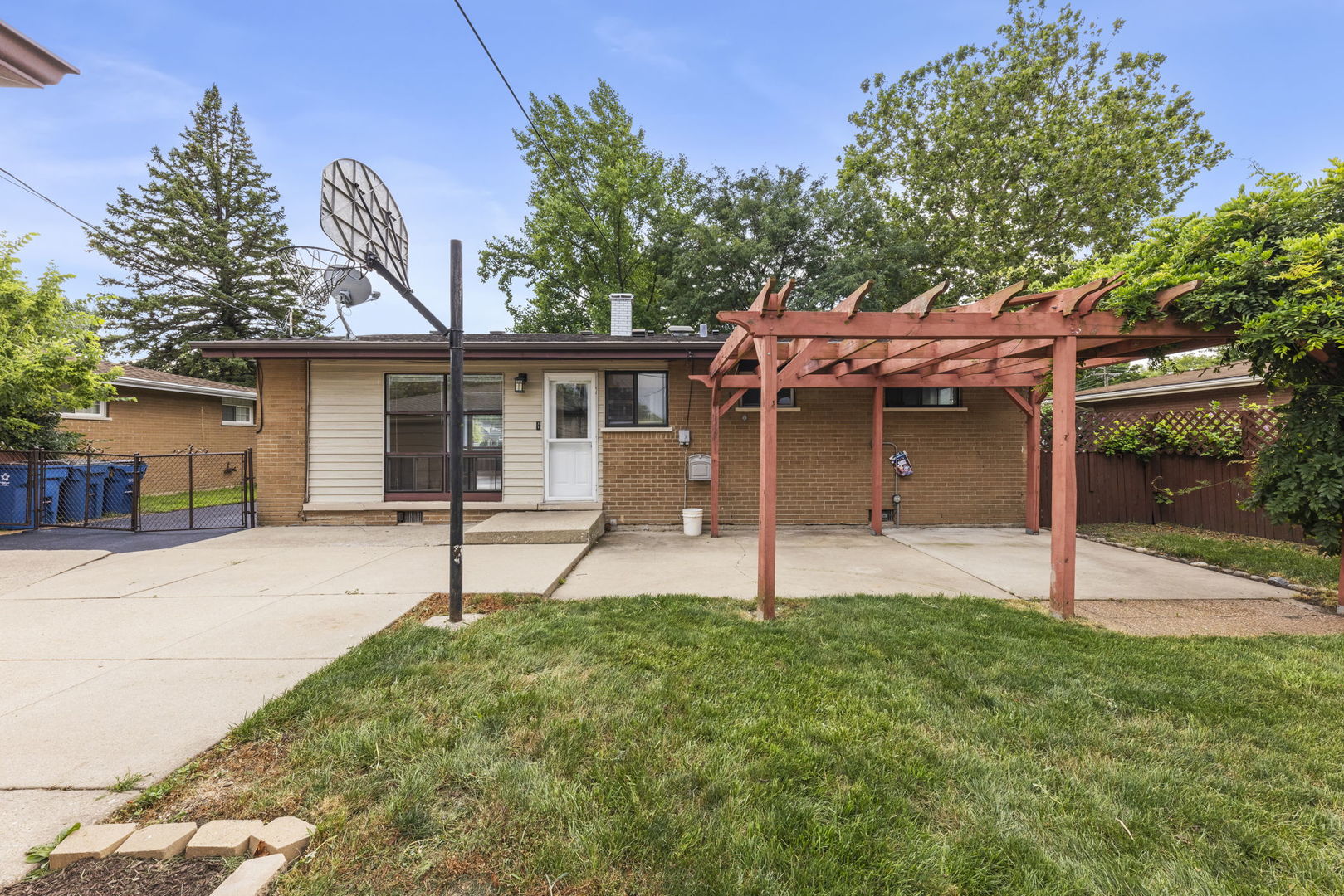 248 E Wrightwood Avenue Property Photo 19