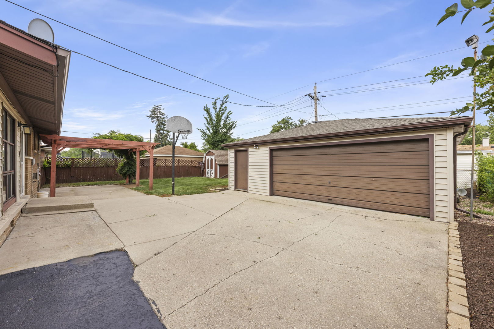 248 E Wrightwood Avenue Property Photo 21