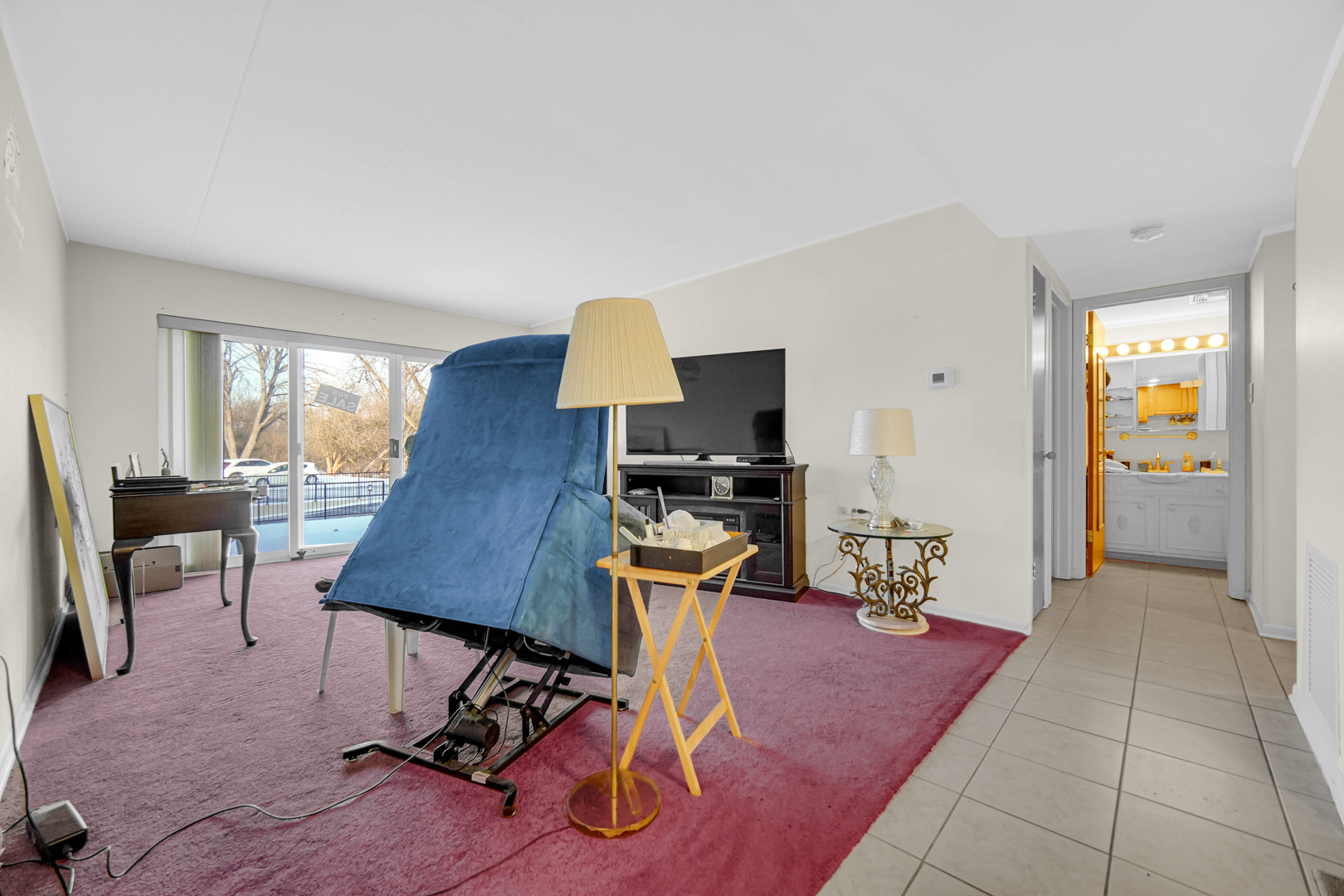 940 Holbrook Road 6a Property Photo 11