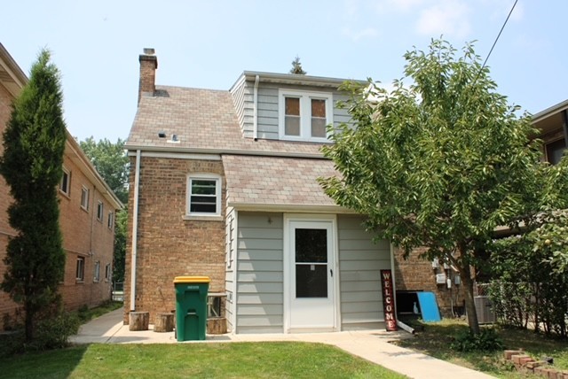 4031 S Harlem Avenue Property Photo 3