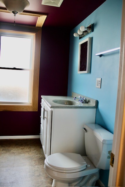 4031 S Harlem Avenue Property Photo 9