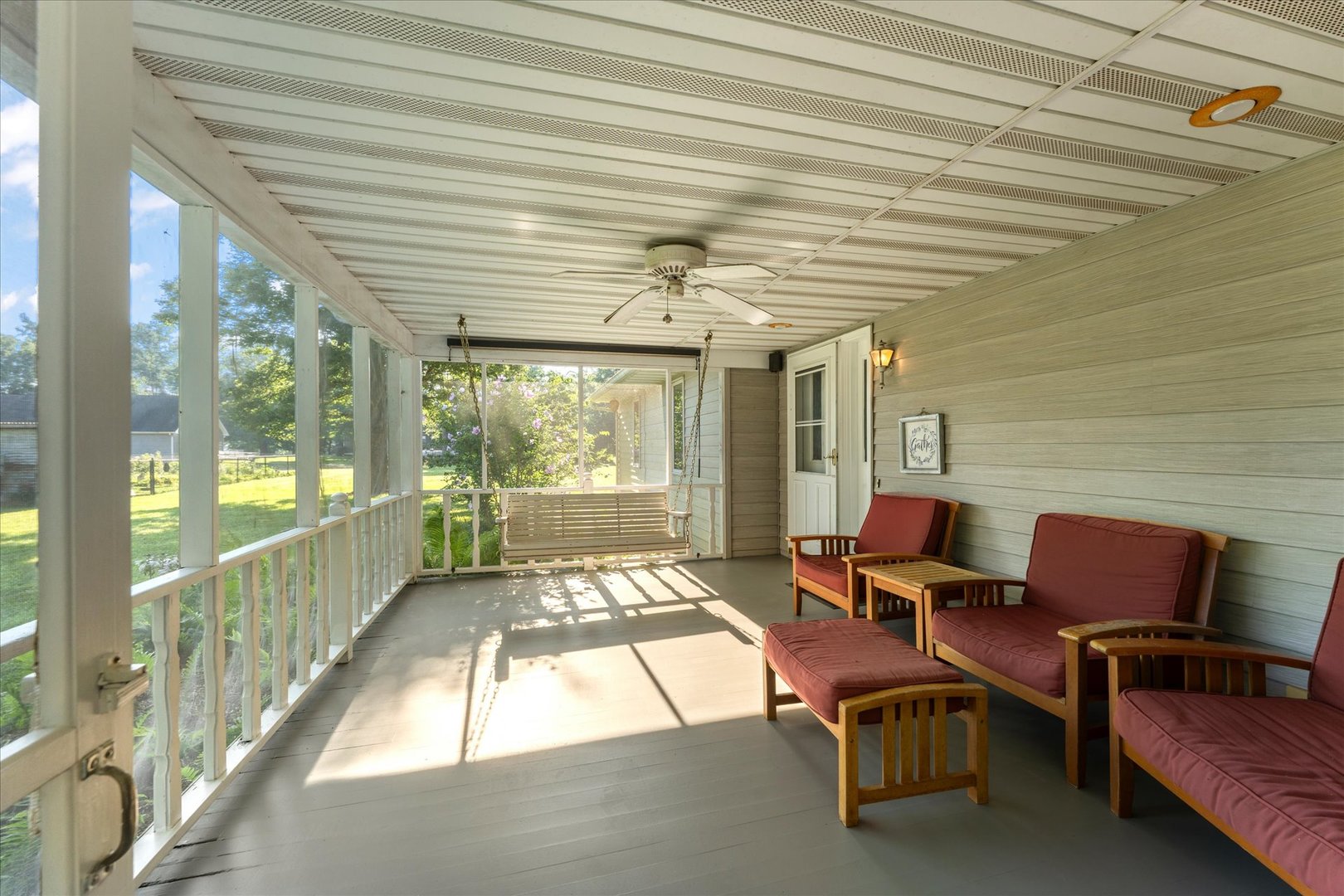 1430 Riverbend Lane Property Photo 5