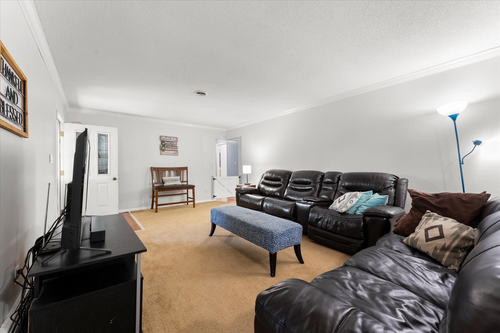 1430 Riverbend Lane Property Photo 11