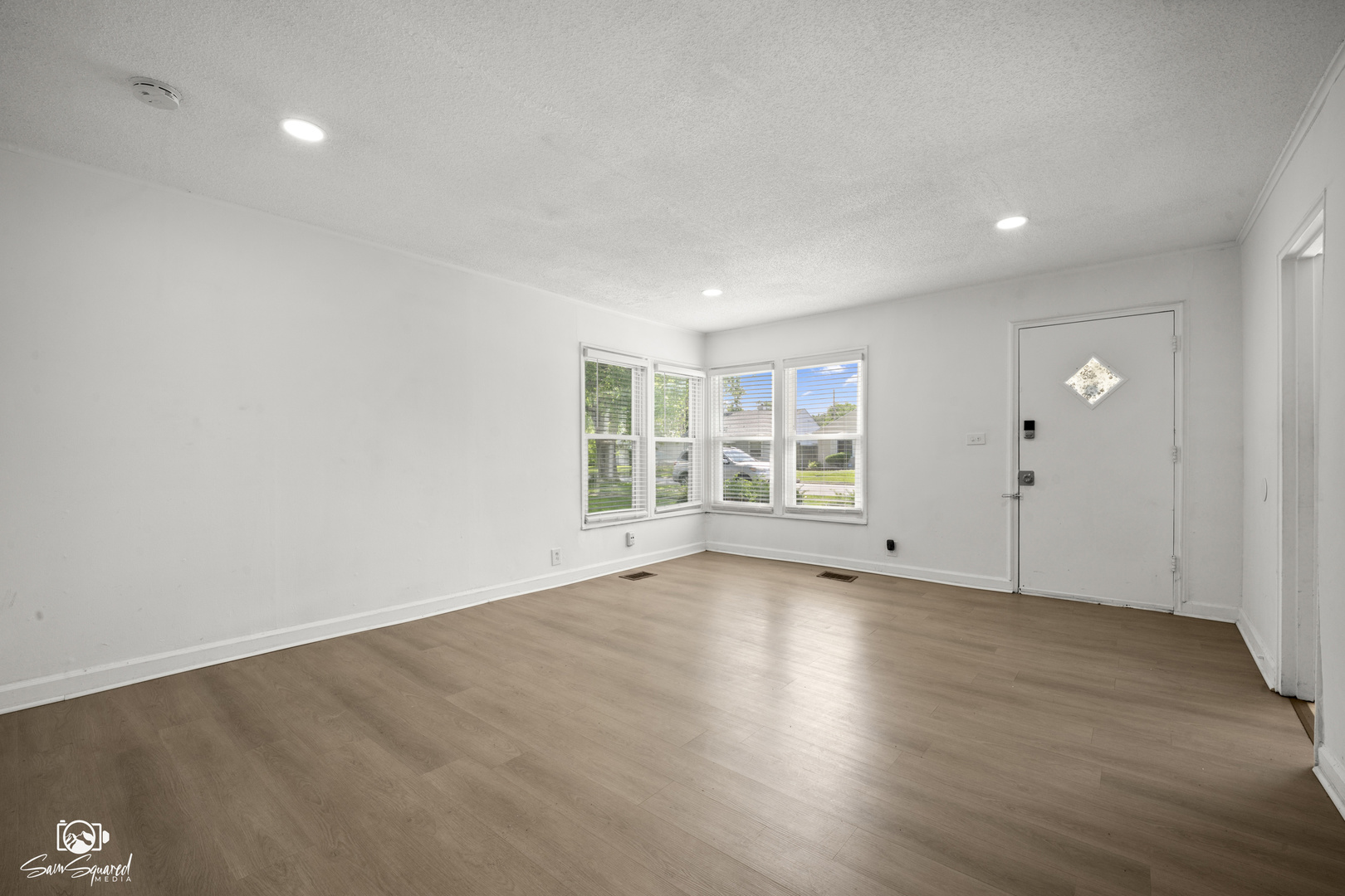 17127 Park Avenue Property Photo 3