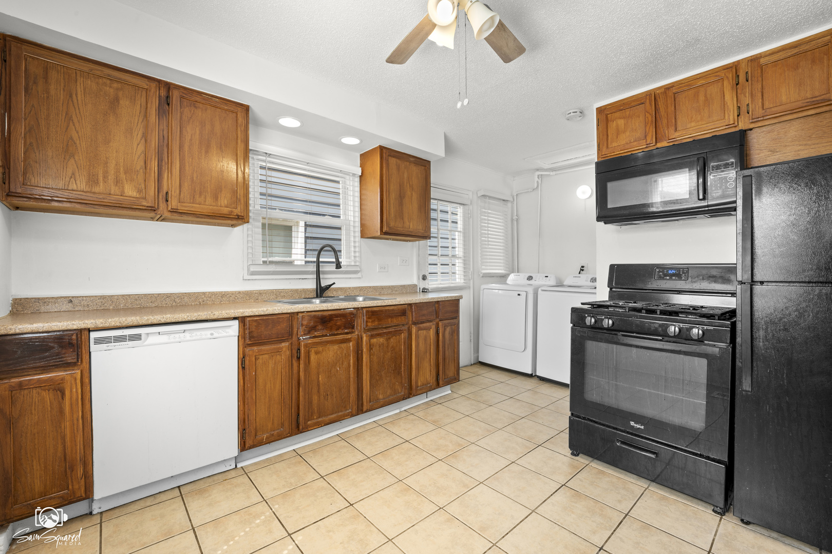 17127 Park Avenue Property Photo 7