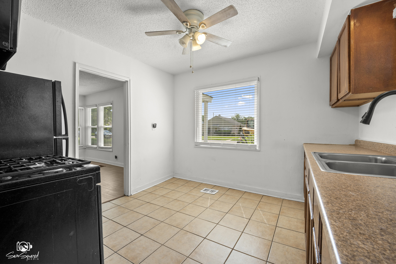 17127 Park Avenue Property Photo 8
